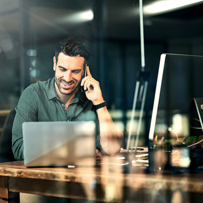 Die Fritz!Box 5590 eignet sich ideal für kleinere Unternehmen und Büros.